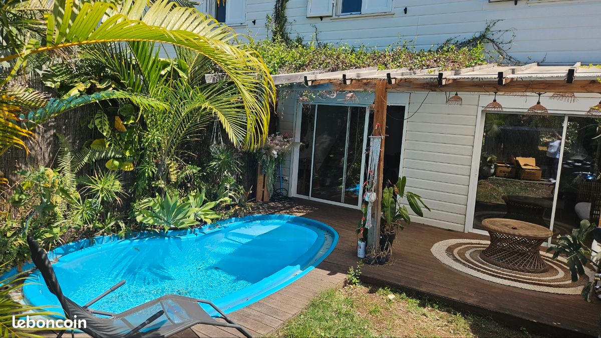 Maison 4 pièces 100 m² · à Saint-Louis · 100 m² · 1 500 €/mois