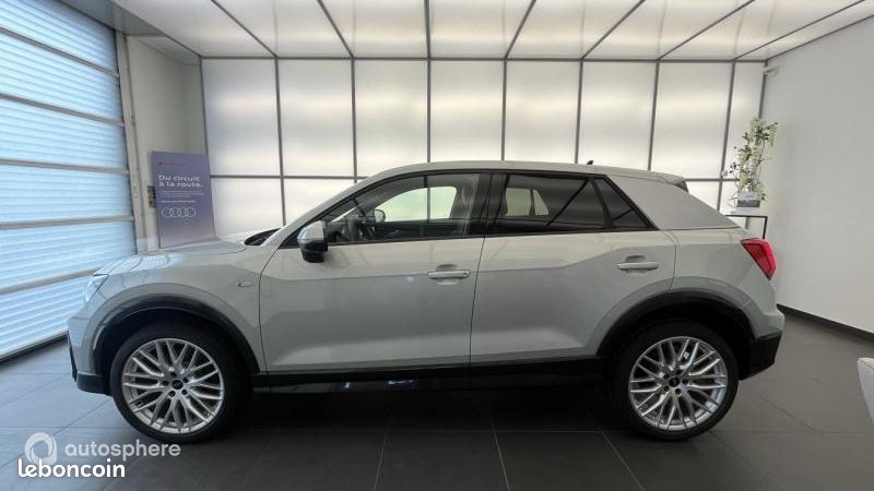 Audi Q2 35 TFSI 150ch S line S tronic 7 (image 6)
