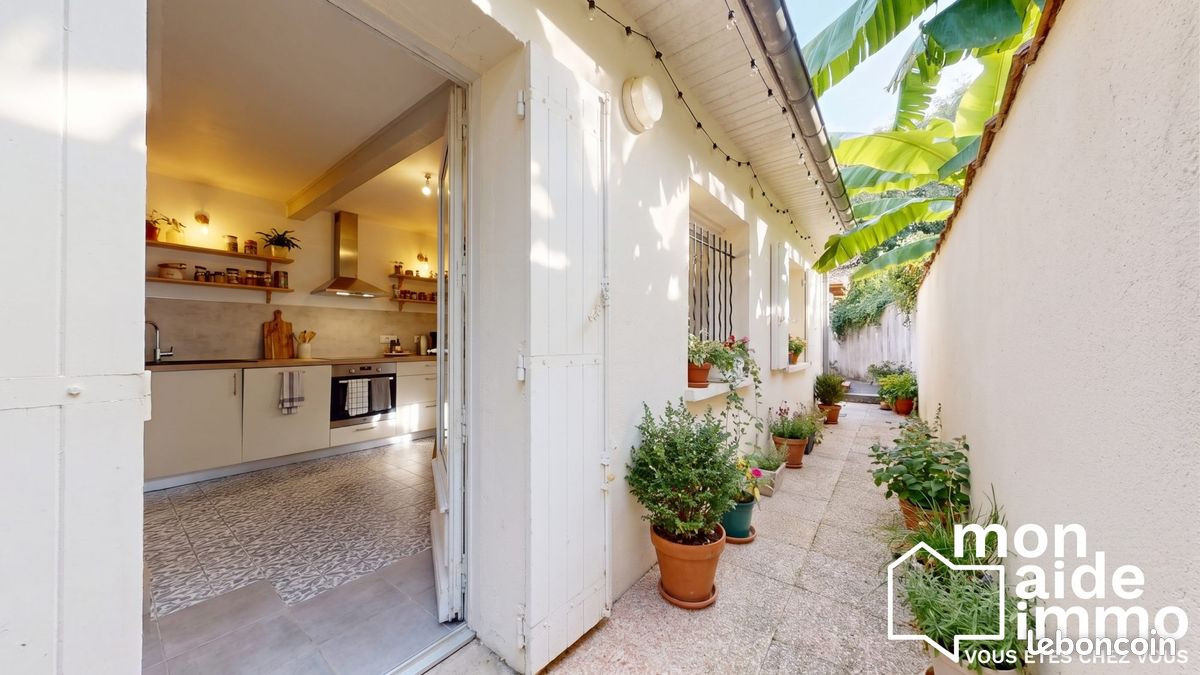Maison 5 pièces 100 m² · à Saint-Émilion · 100 m² · 299 900 €