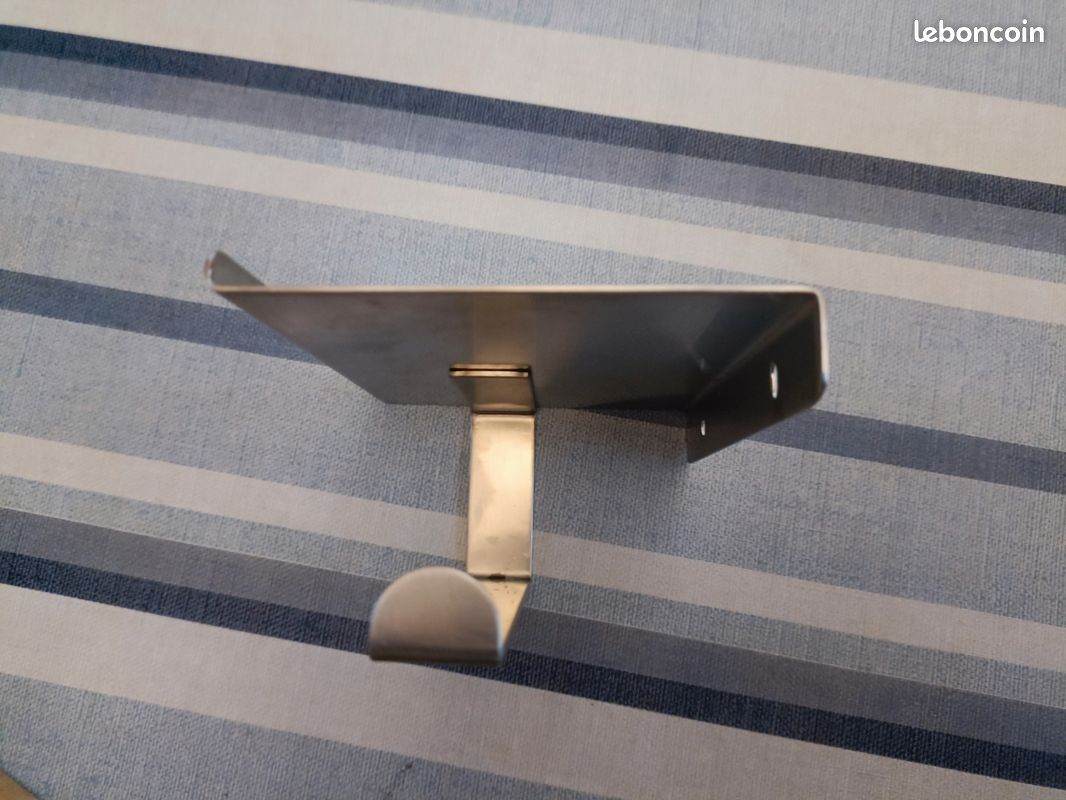 Distributeur de papier WC en inox (image 1)