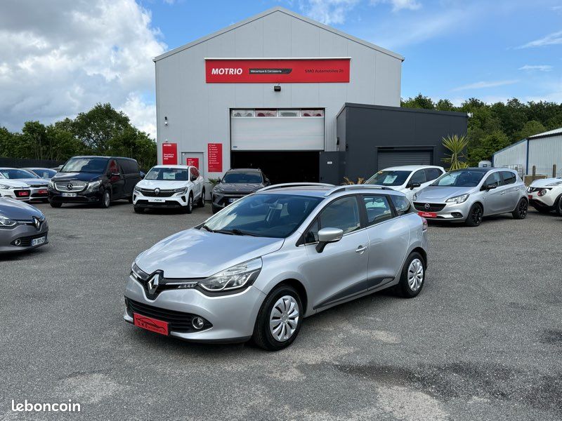 RENAULT Clio IV Estate 1.5 DCi 90 cv (image 1)