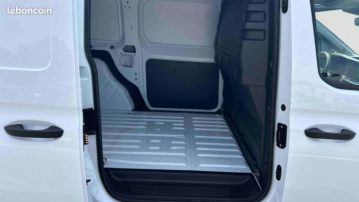 Ford transit connect fgn 1.5 ecoboost 150ch l2 phev dct6 trend (image 12)