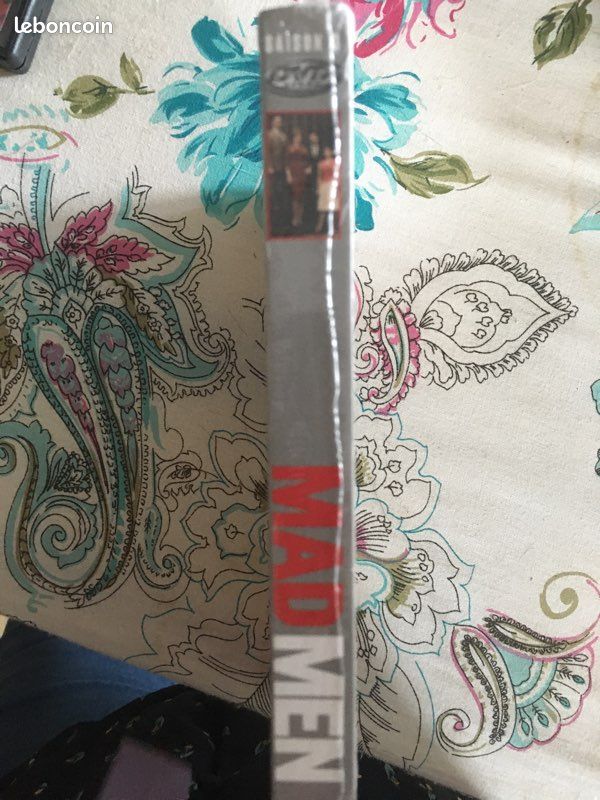 DVD l’intégrale de la saison 3 Mad Men (image 3)
