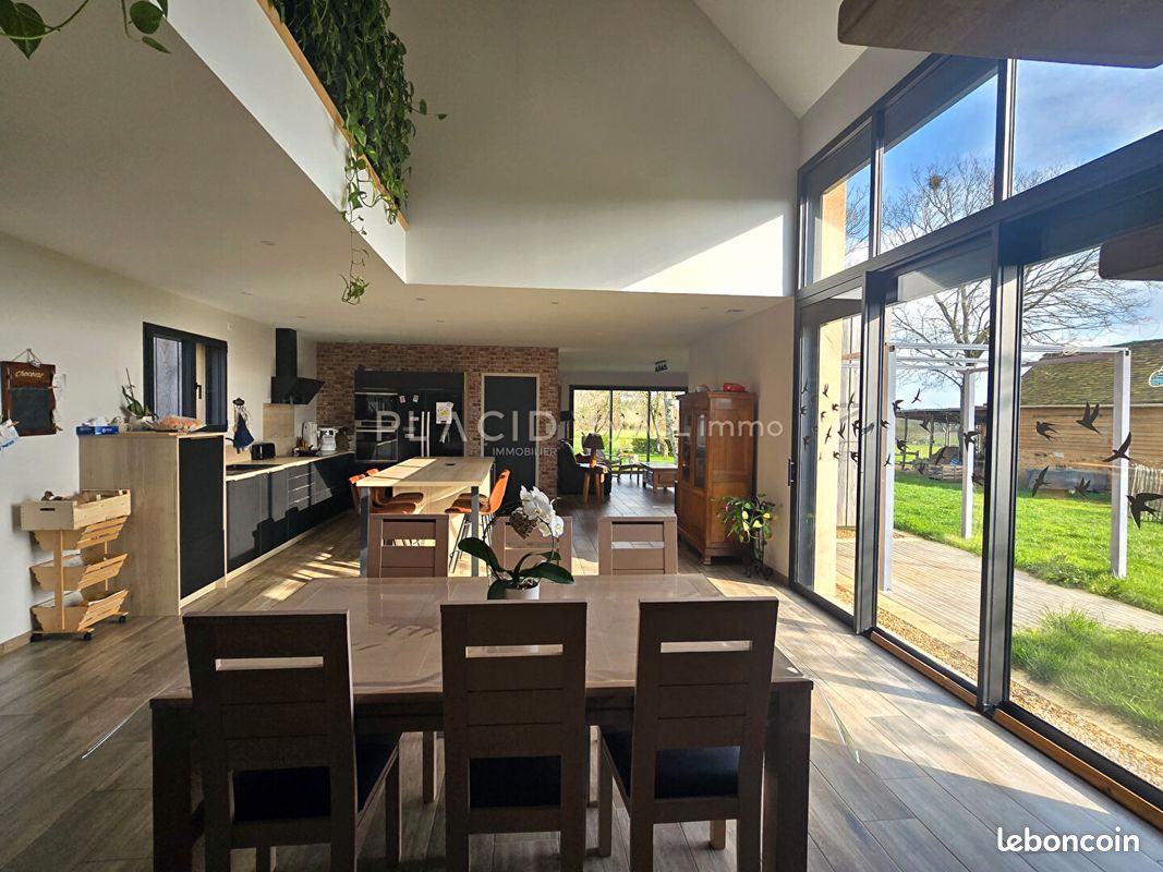 Maison 6 pièces 200 m² · à Étival-lès-le-Mans · 200 m² · 414 900 €