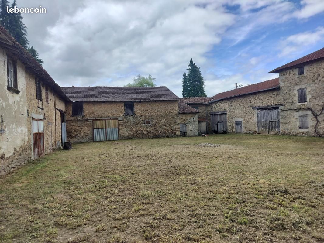 Maison 8 pièces 113 m² · à La Geneytouse · 113 m² · 229 000 €