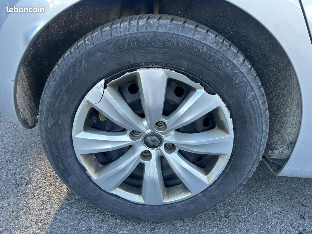 Renault clio societe 1.5 bluedci 85 air (image 19)