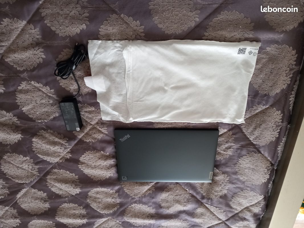 Pc Portable Lenovo V15 G3 IAP i5 Gén12 16Go 256Go SSD Noir