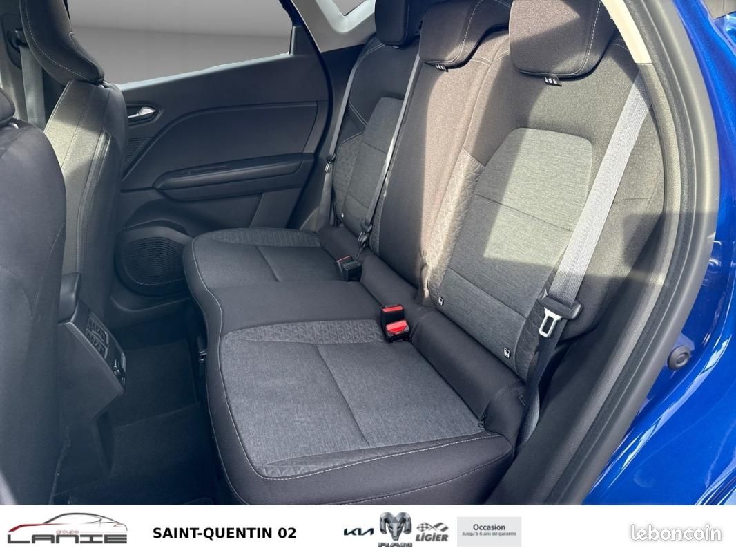 Renault Captur E-Tech 145 - 21 Business (image 6)
