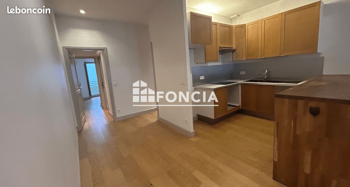 Appartement 4 pièces 81 m² · à Grenoble · 81 m² · 865 €/mois
