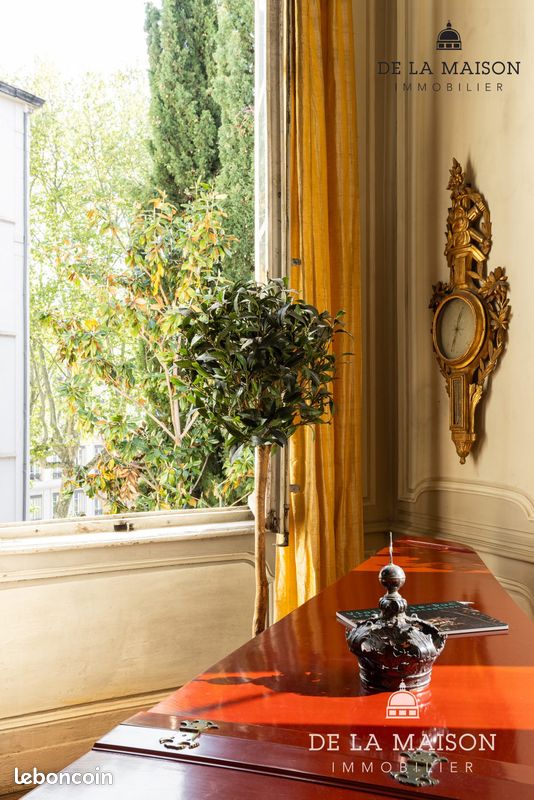 Appartement 11 pièces 252 m² · à Lyon · 252 m² · 580 000 €