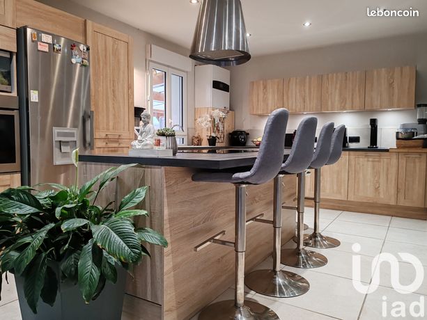 Maison 5 pièces 140 m²