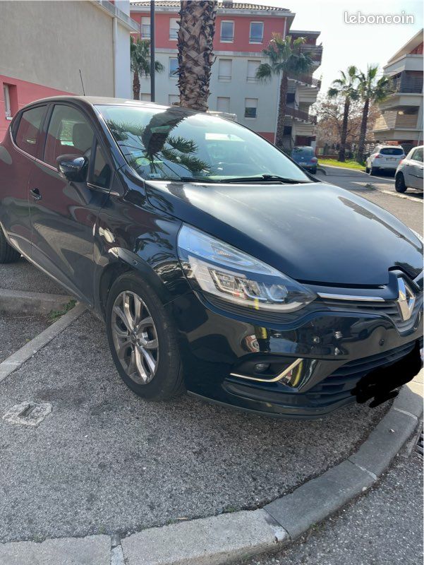 Clio IV 1.5dci 2019 édition intense noir (image 1)