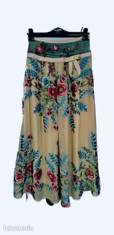 Jupe En Satin De Soie Verte RENATO NUCCI - Taille 38 Neuve Avec étiquettes - Coupe Fluide évasée - Valeur 243€