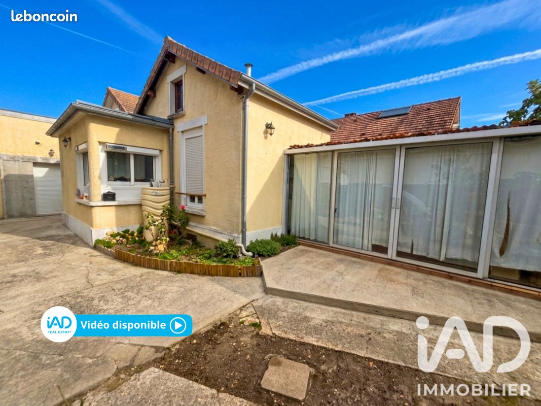 Maison 3 pièces 66 m² · à Sainte-Geneviève-des-Bois · 66 m² · 249 000 €