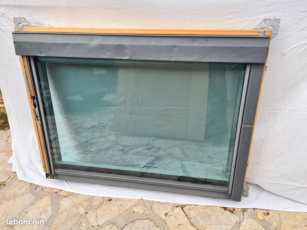 Fenêtre de toit Velux 134x98 (image 2)