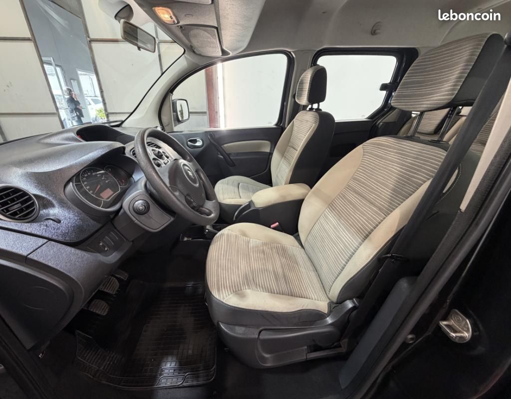Renault Kangoo 1.6 16V 105 Privilège +REGULATEUR+ATTELAGE (image 14)