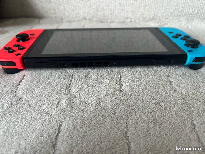 Nintendo Switch 1 - v1 avec Dock et chargeur (image 7)