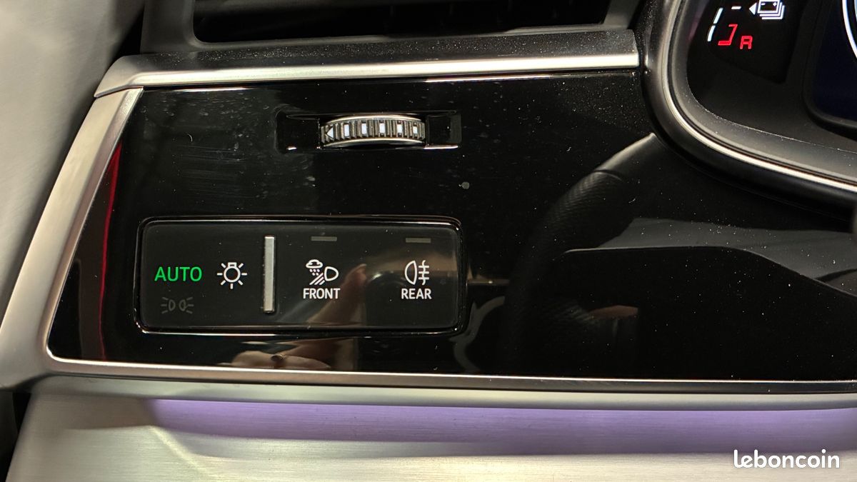 AUDI Q8 3.0 55 TFSIE 394H 340 PHEV HYBRID 25.9KWH S-LINE QUATTRO TIPTRONIC BVa (image 37)