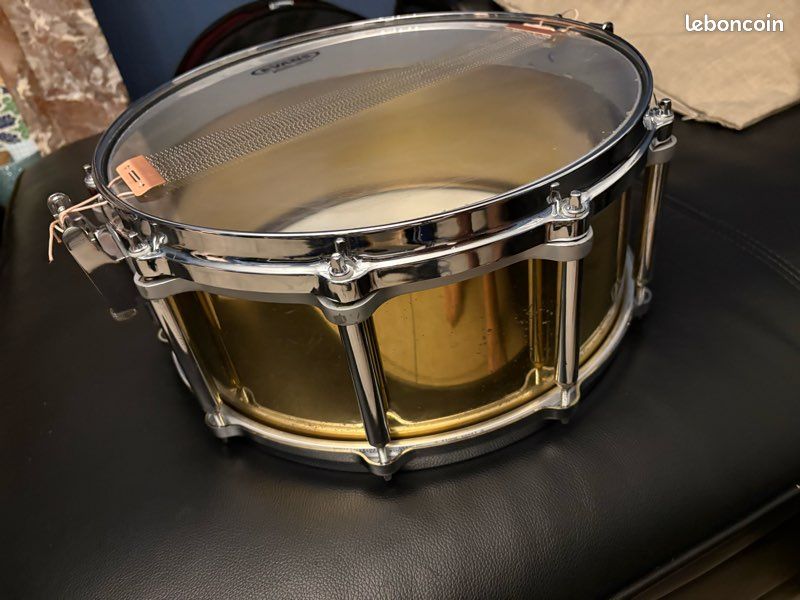 Caisse claire Pearl Free loating 14x6,5 laiton (image 9)