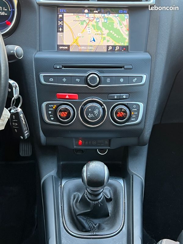 DS DS4 130Ch BVM6 So Chic / DISTRIBUTION REMPLACEE / ENTRETIEN A JOUR / ANDROID AUTO APPLE CARPLAY (image 8)