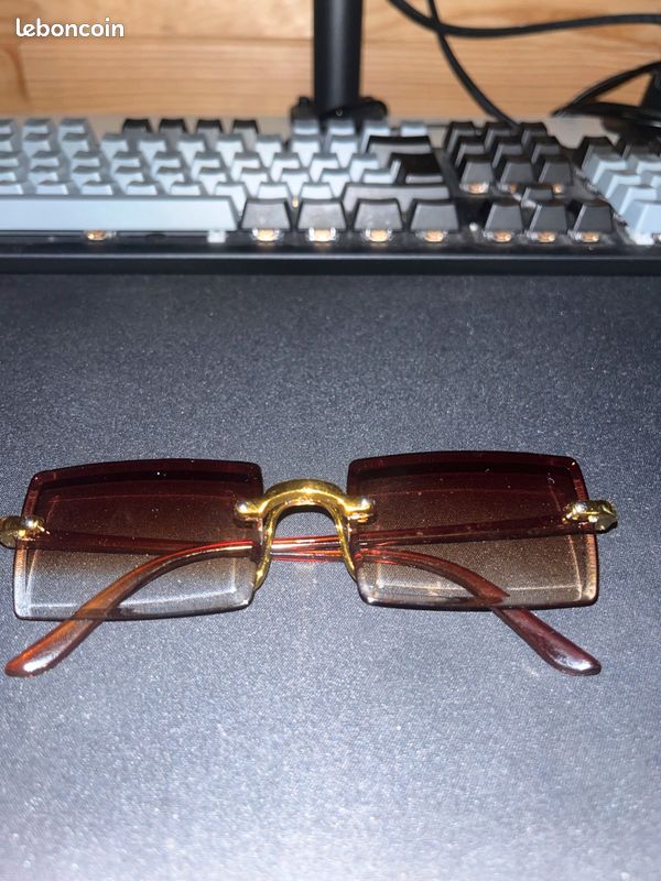 Lunette de soleil (image 1)