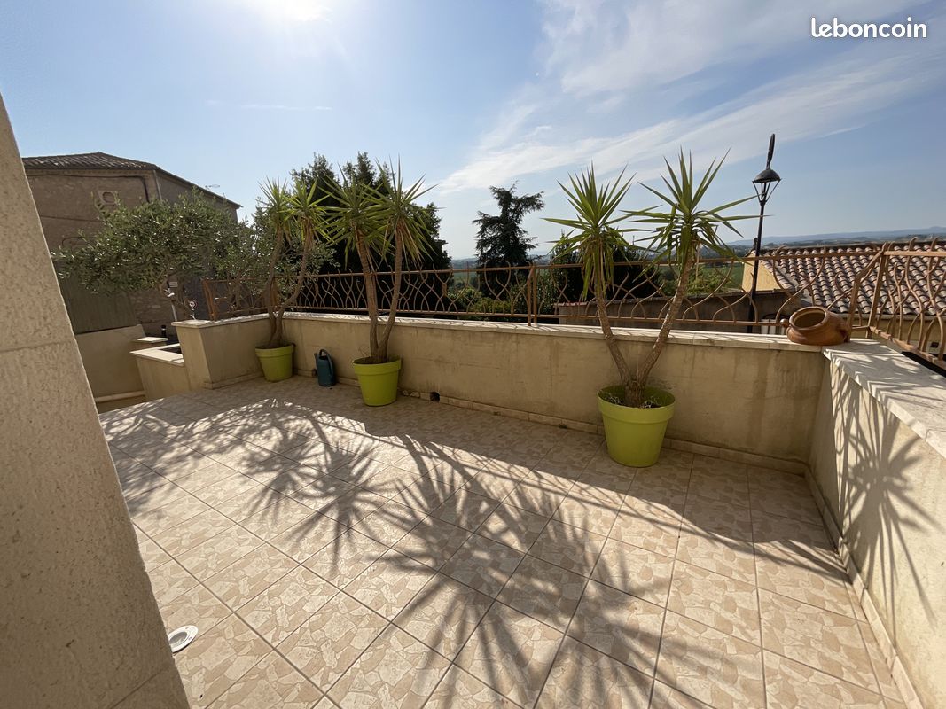 Maison 14 pièces 386 m² · à Castelnau-de-Guers · 386 m² · 408 000 €