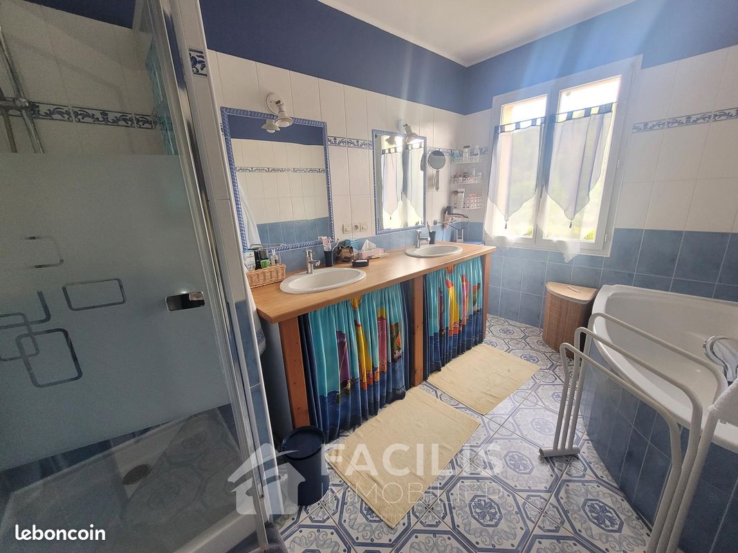 Pavillon 5 pièces 112 m² - Mouthiers-sur-Boëme 16440 (image principale 8)