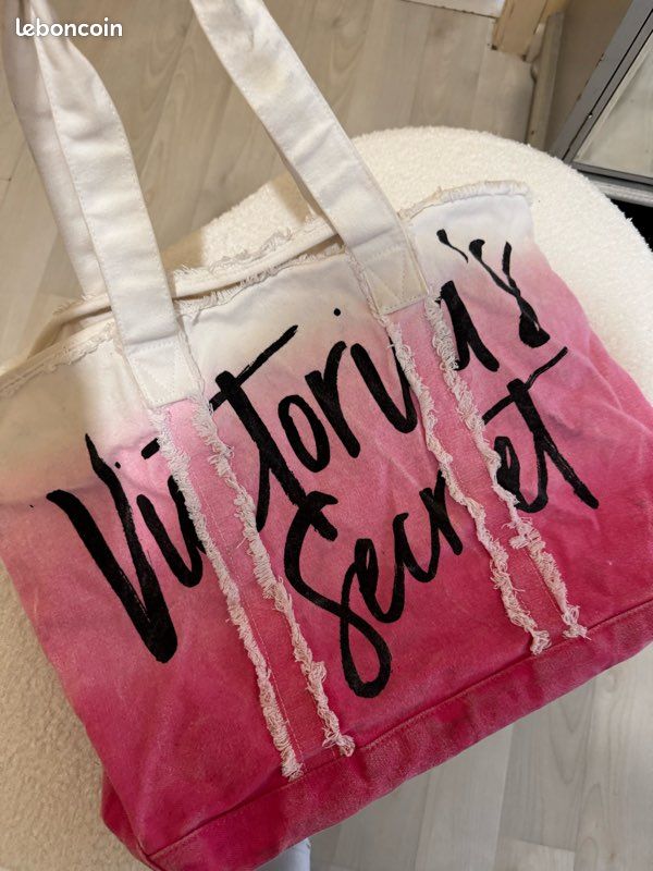 Sac victoria secret Accessoires Bagagerie