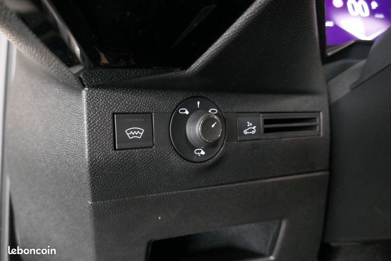 Ds DS 7 BLUEHDI 130CH ESPRIT VOYAGE AUTOMATIQUE (image 19)
