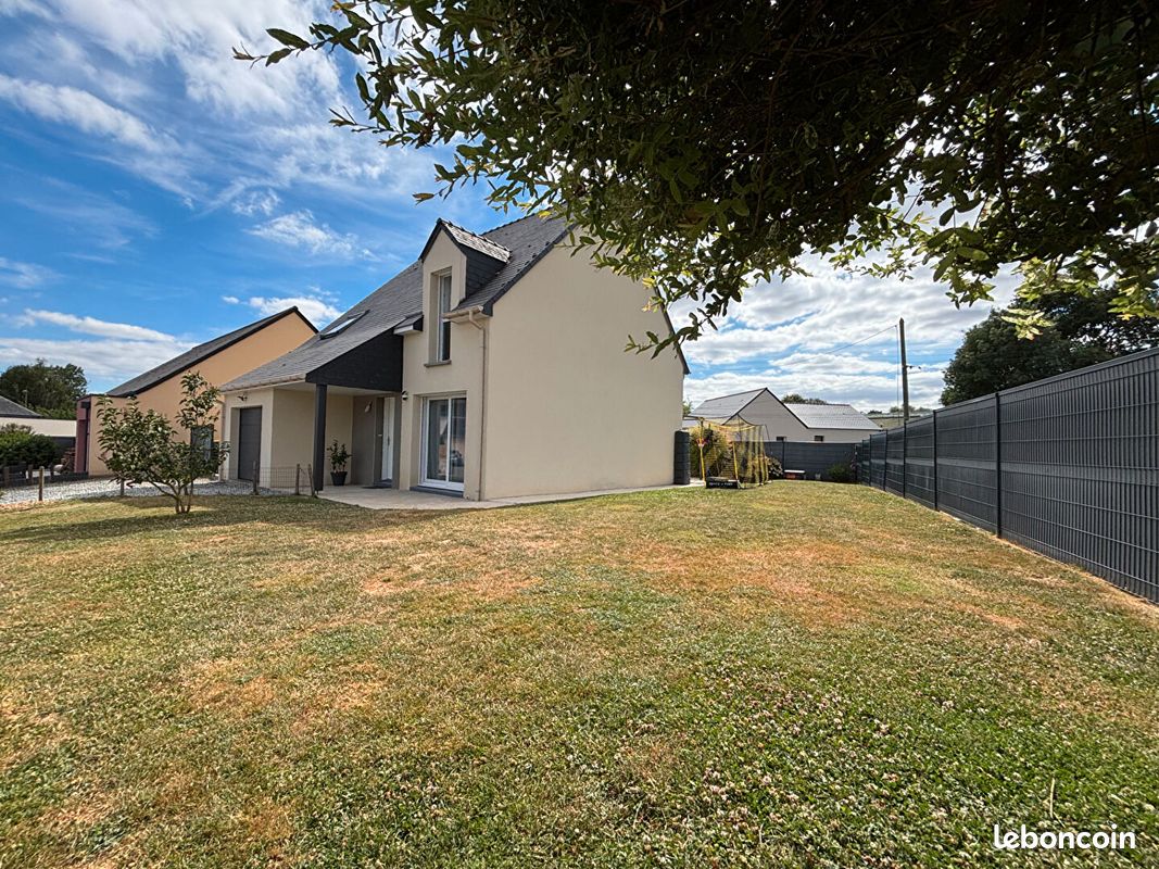 Maison 5 pièces 105 m² · à Les Hauts-d'Anjou · 105 m² · 241 640 €