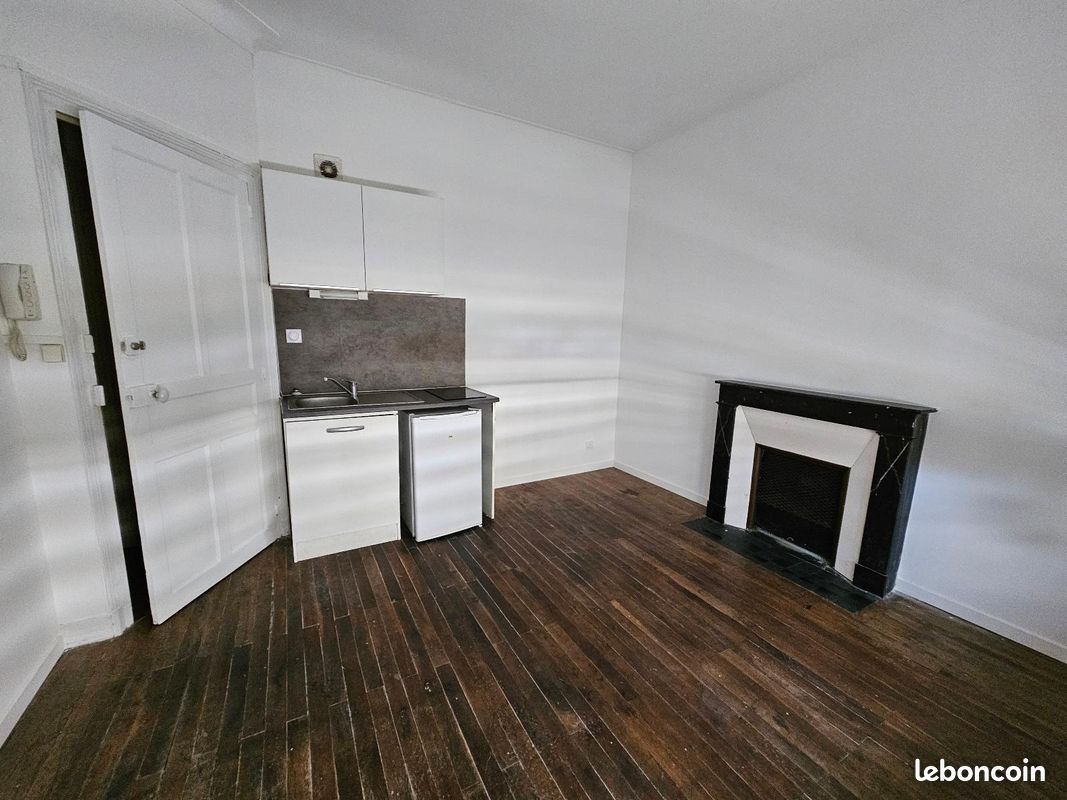 Appartement 1 pièce 17 m² · à Angers · 17 m² · 375 €/mois