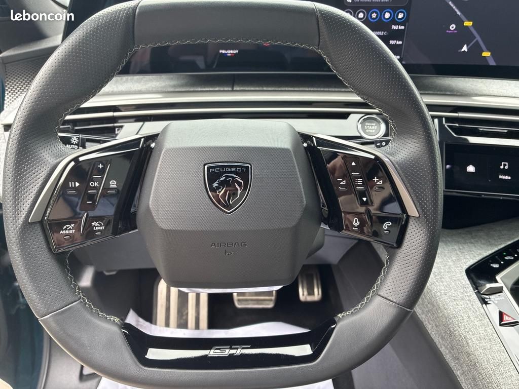 Peugeot 5008 Hybrid 145 ch e-DCS6 GT (image 25)
