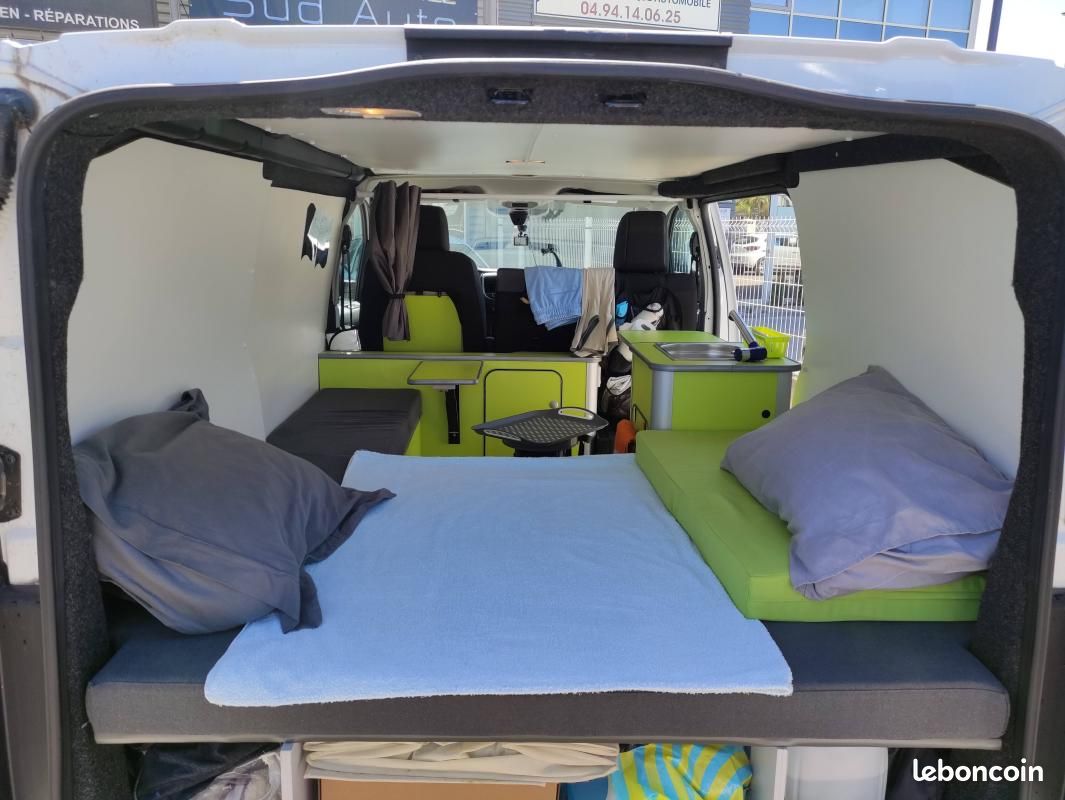 Citroën Jumpy III M BlueHDi 145 Confort S&S E6 Van Amenagé (image 12)
