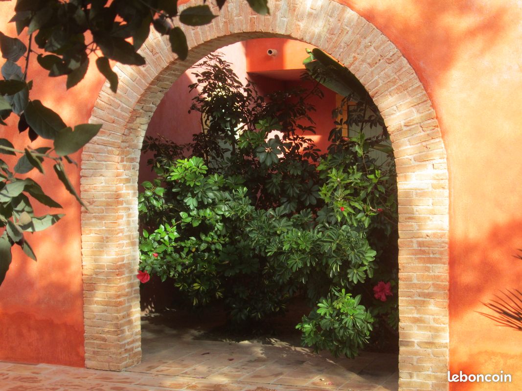 Maison 6 pièces 160 m² · à Carros · 160 m² · 1 050 000 €