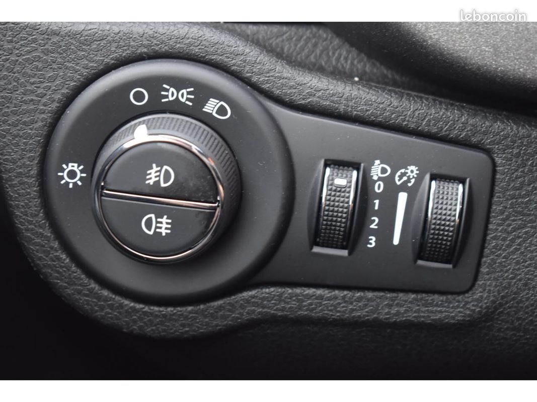 FIAT 500X 1.5 FireFly 130 ch S/S DCT7 Hybrid (image 21)