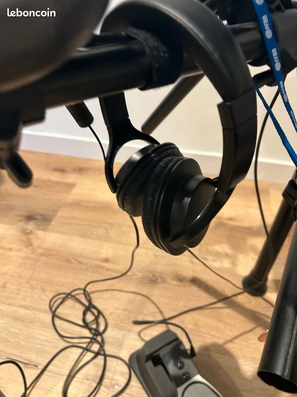 Batterie Électronique Alesis Nitro Kit – Complète avec Accessoires (image 5)