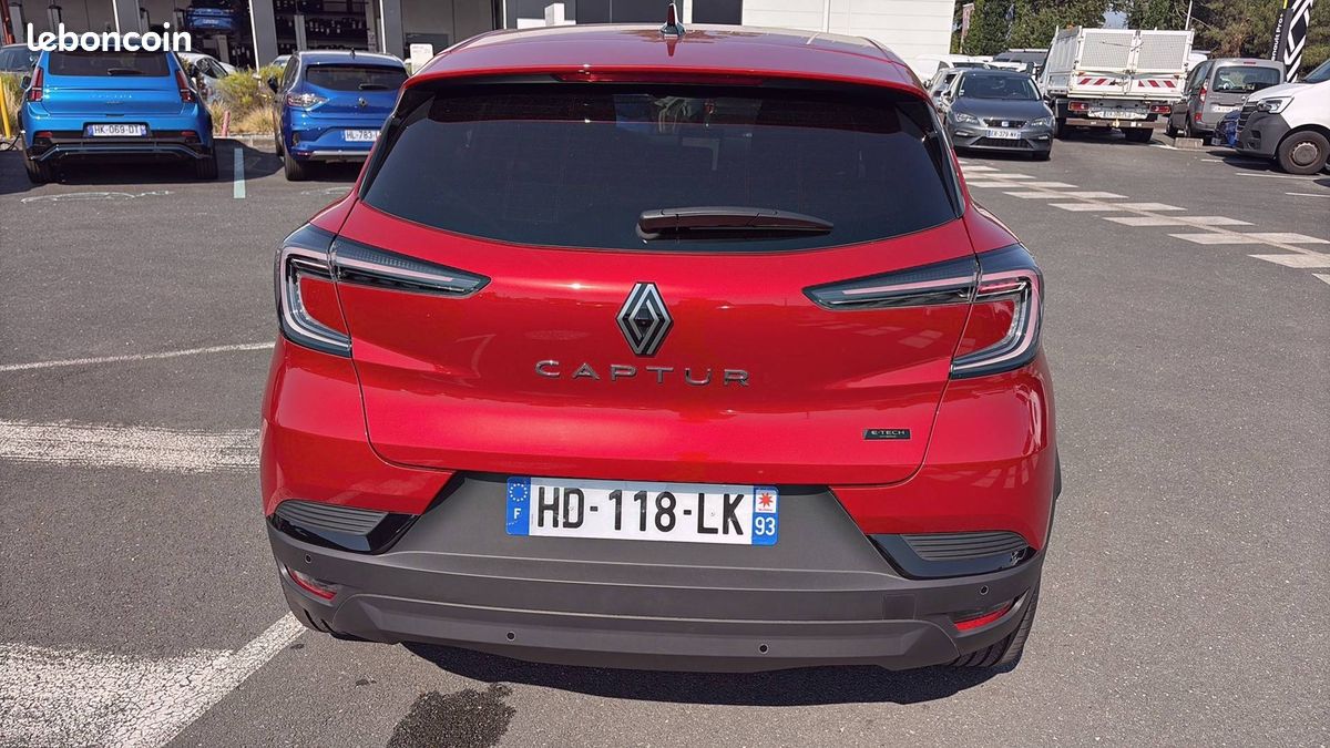 Renault captur e tech full hybrid 145 ch techno (image 6)