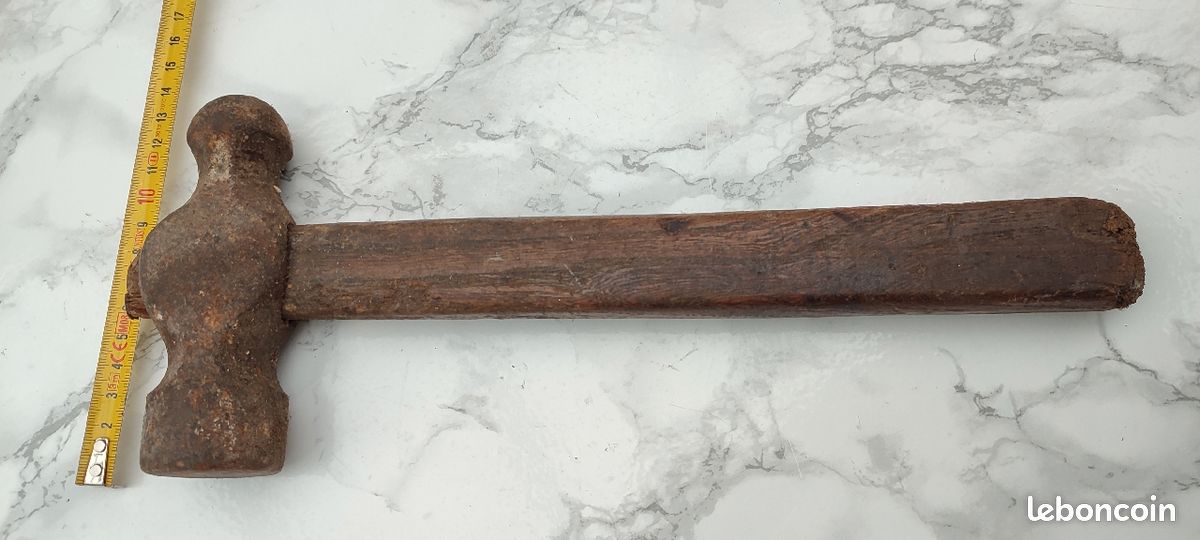 Très ancien marteau (image 2)