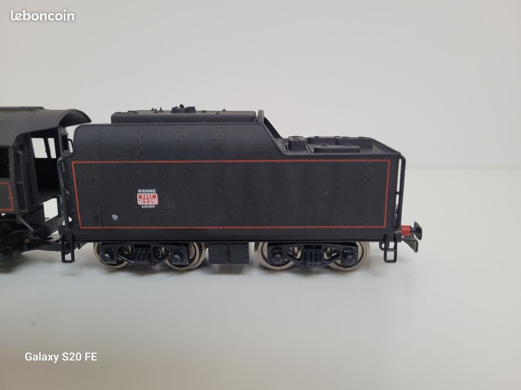 Train wagon N° 8273 Locomotive à vapeur 141 R 1246 dépot de Miramas Jouef Ho (image 7)