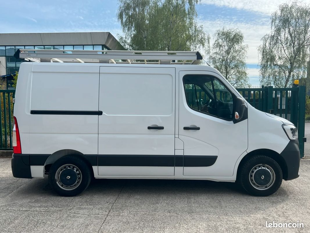 RENAULT Master 2.3 L1H1 150ch Grand Confort / ENTRETIEN COMPLET RENAULT / EXCELLENT ÉTAT (image 3)