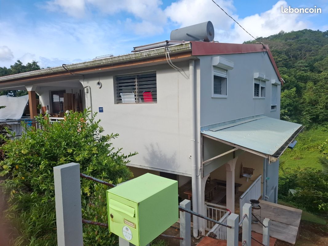 Maison 4 pièces 100 m² · à Rivière-Salée · 100 m² · 800 €