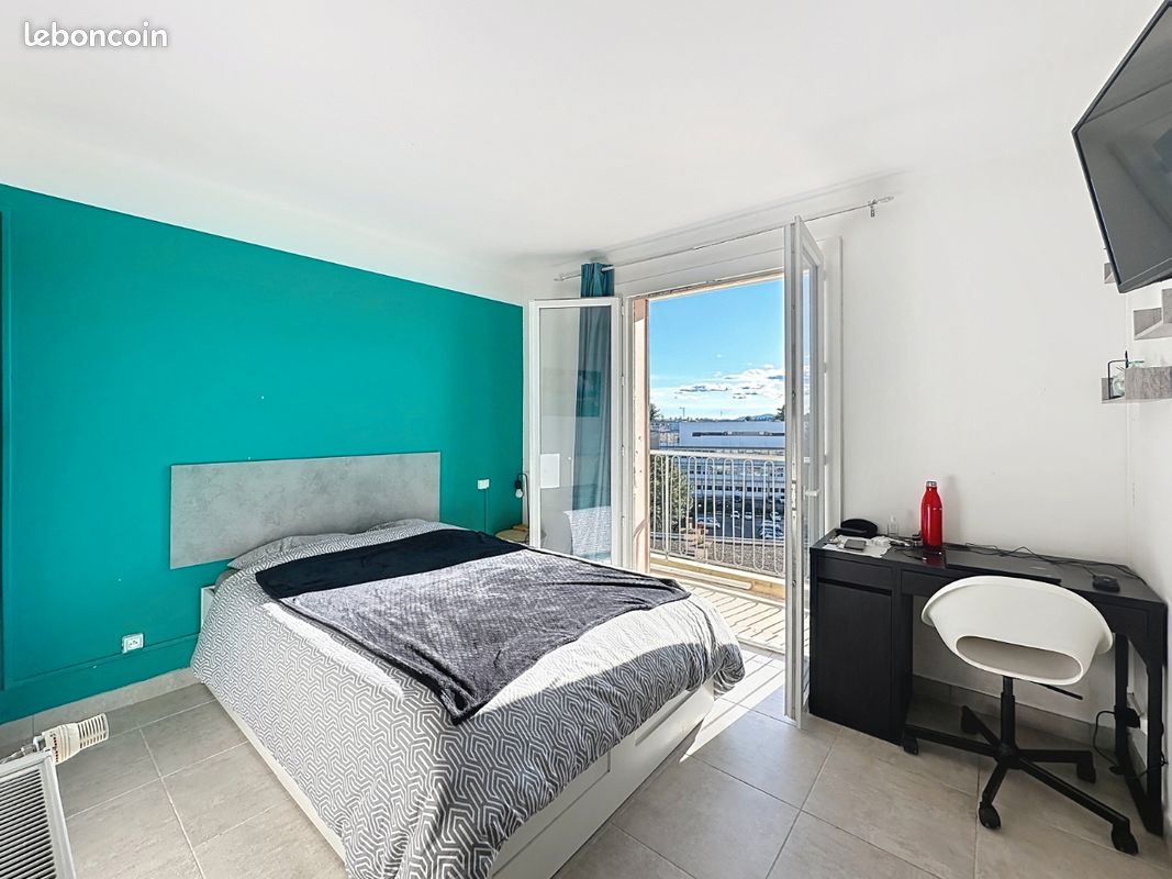 Appartement 4 pièces 81 m² · à Alès · 81 m² · 380 €