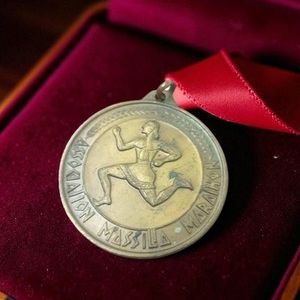 Médaille Sportive Vintage - Course à Pied - Objet Collection Ancien