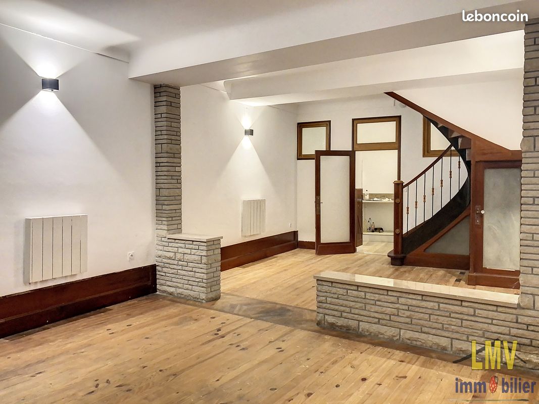 Maison 4 pièces 100 m² · à Castillon-la-Bataille · 100 m² · 750 €/mois