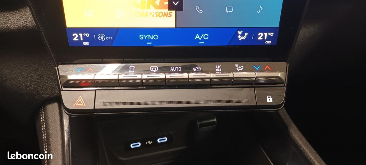 Renault Austral full hybrid E-Tech 200 ch Techno (image 3)