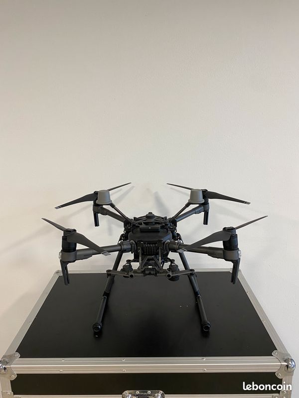 DJI Matrice 210 V2 Combo - Flying Eye