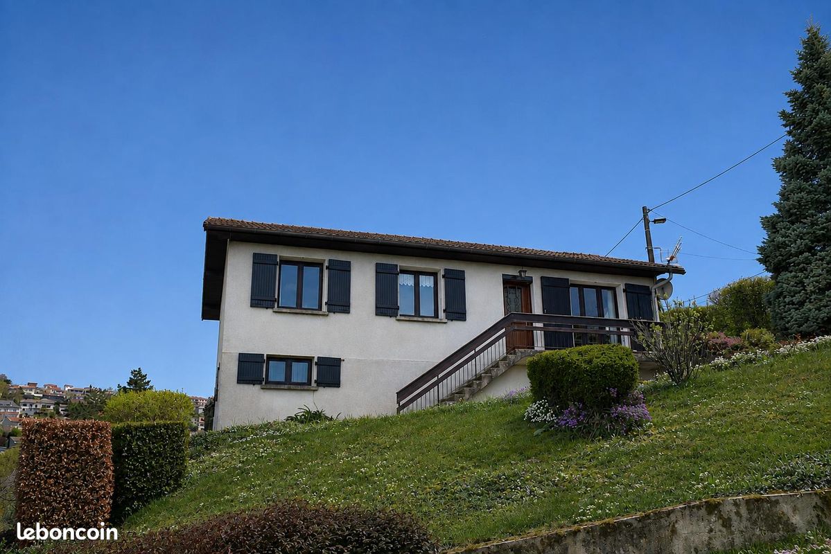 Maison 79 m² · à Saint-Héand · 79 m² · 239 000 €