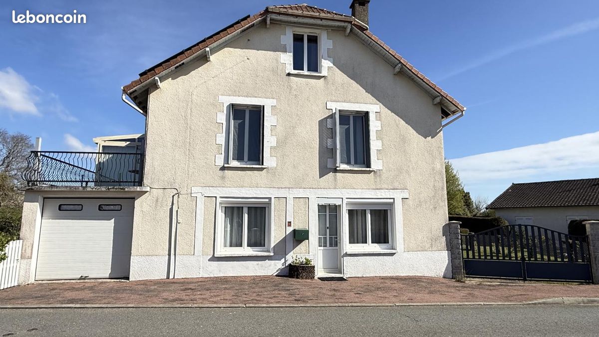 Maison 6 pièces 114 m² · à Saint-Priest-les-Fougères · 114 m² · 149 900 €