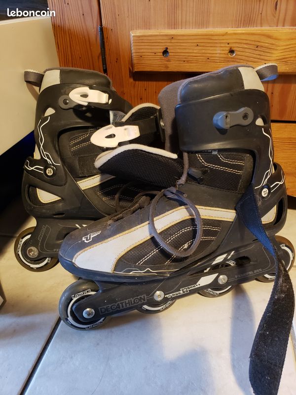 Rollers , patins a roulettes (image 1)