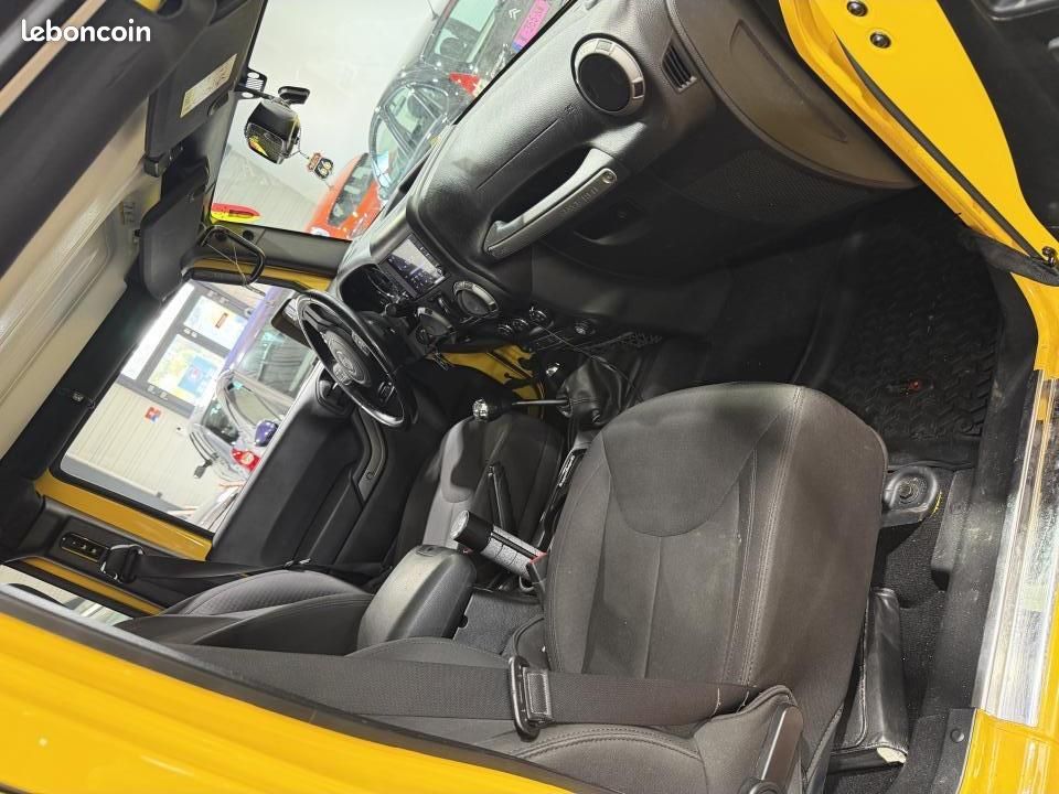 JEEP WRANGLER 2.8 CRD 200Cv 2015 Unlimited Sport PHASE 2 (image 27)